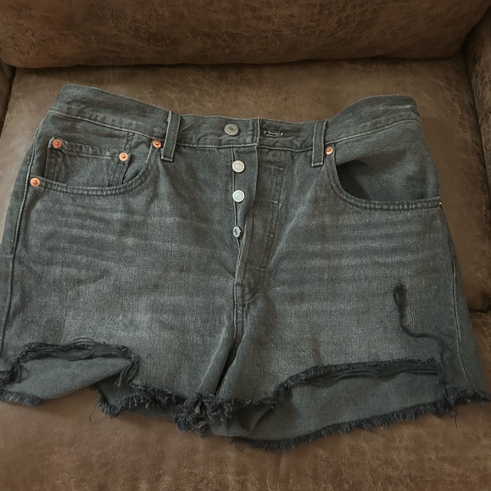 Black Levi 501 shorts